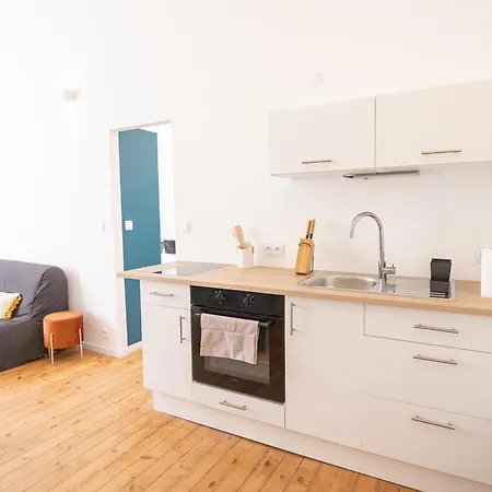 Апартаменты Appart De Charme Hypercentre Анже